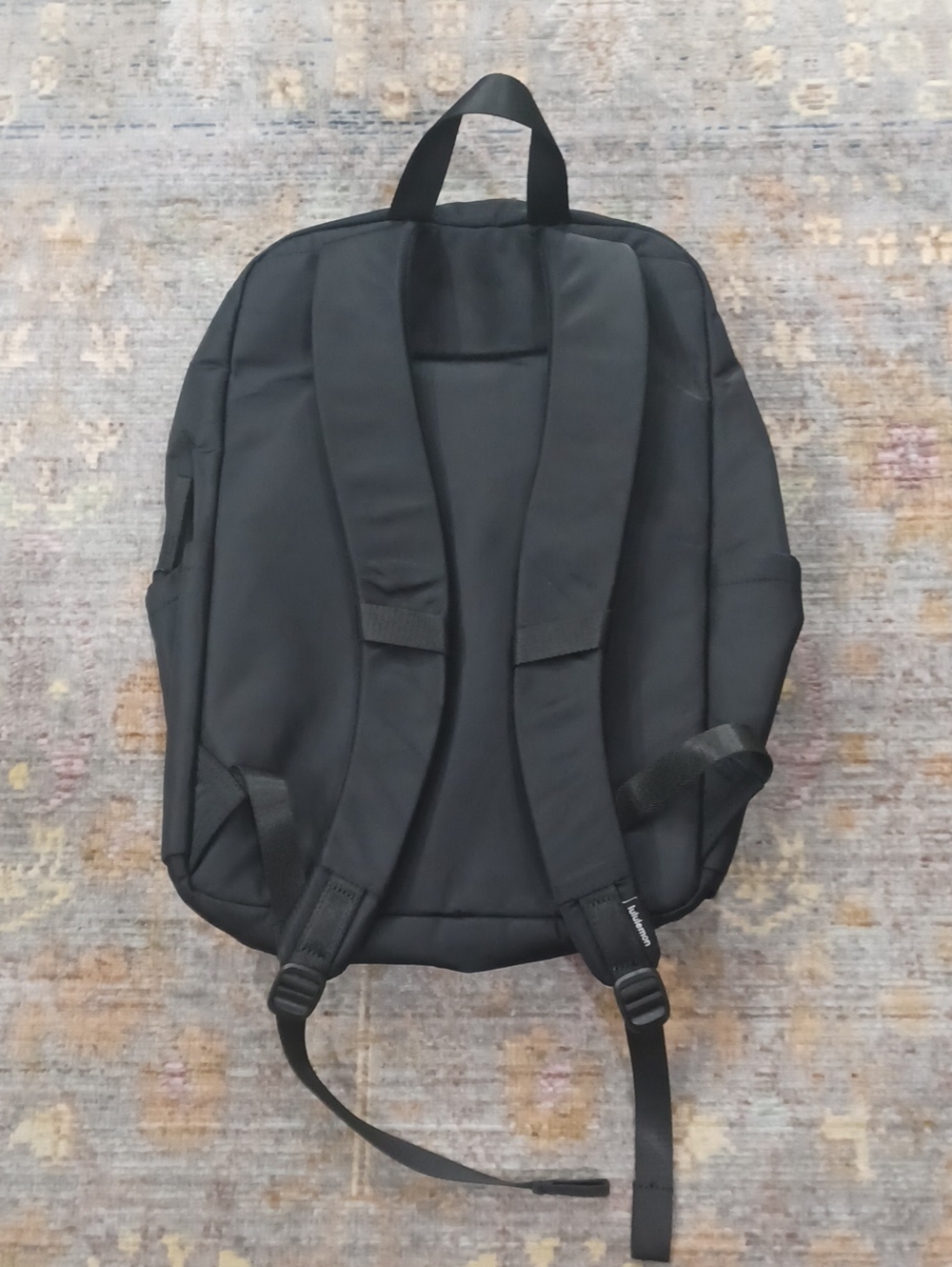 Lululemon Everywhere Shell Backpack - Picture 3 of 13